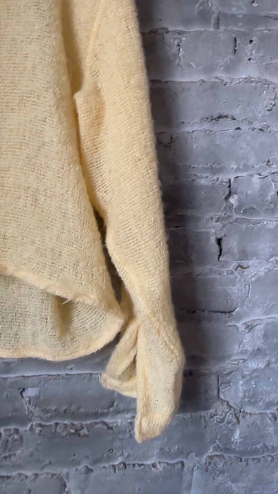Canary Blanket Longsleeve Camp Shirt